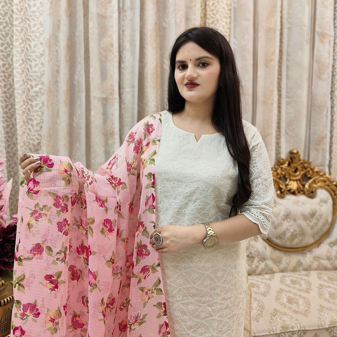 chikankari with Kota doria dupatta